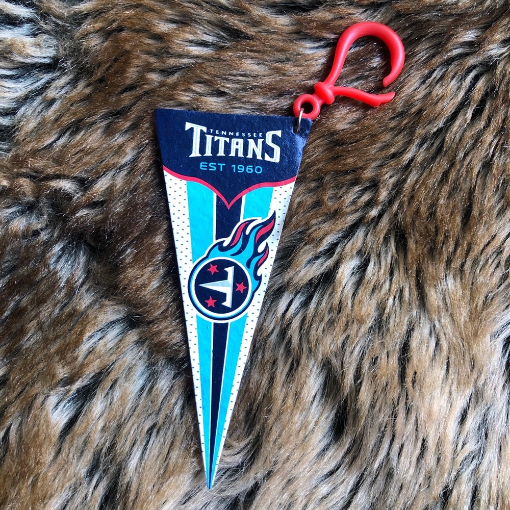 NFL Tennessee Titans Felt Pennant Keychain